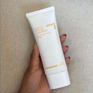 INNISFREE Daily UV Defense Sunscreen SPF 36 - White